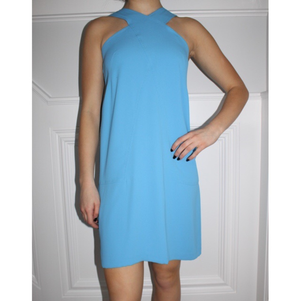 Cynthia Steffe Sleeveless Crossneck
